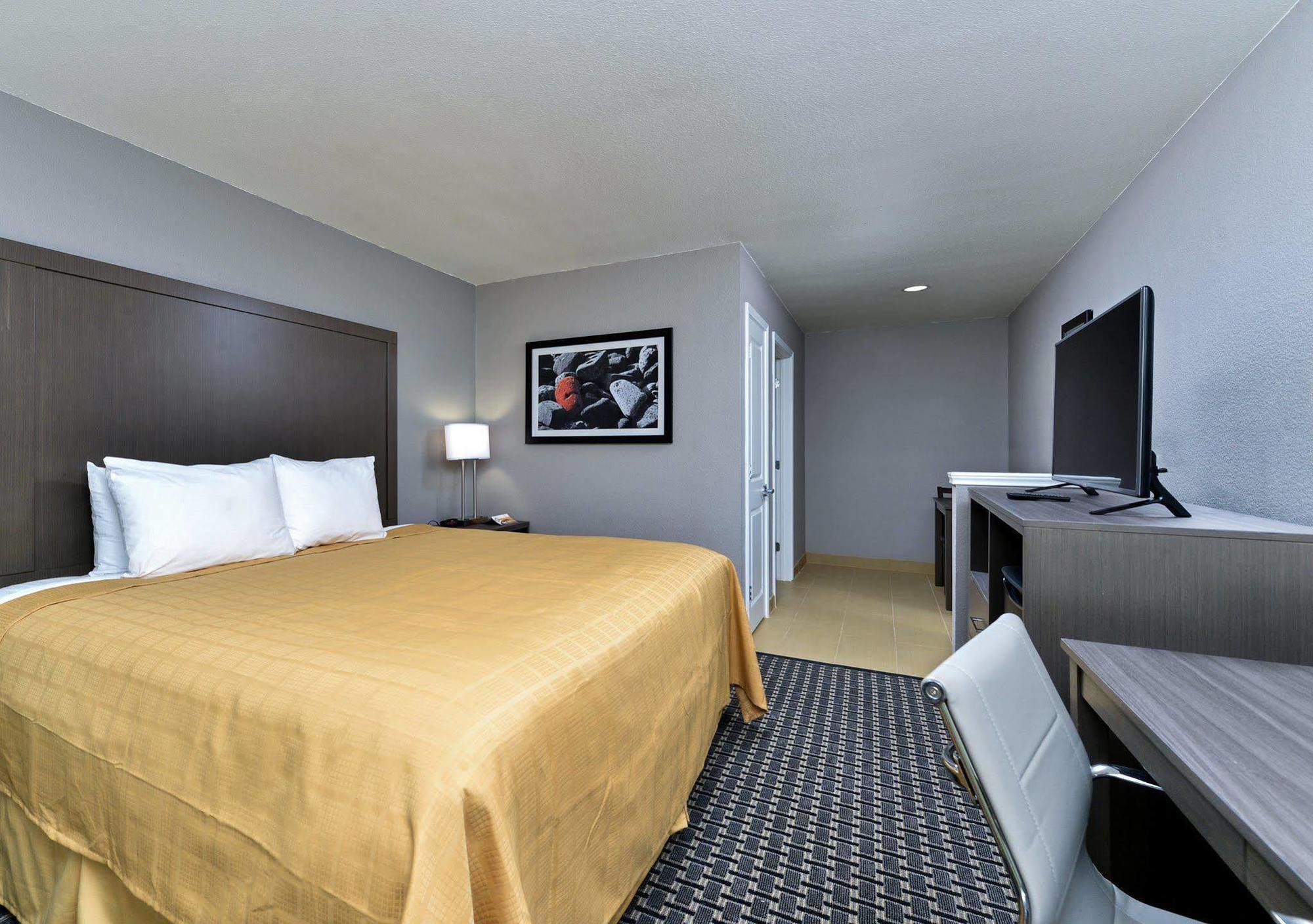 The Black Swan Lee - Lenox, Ascend Hotel Collection Eksteriør bilde
